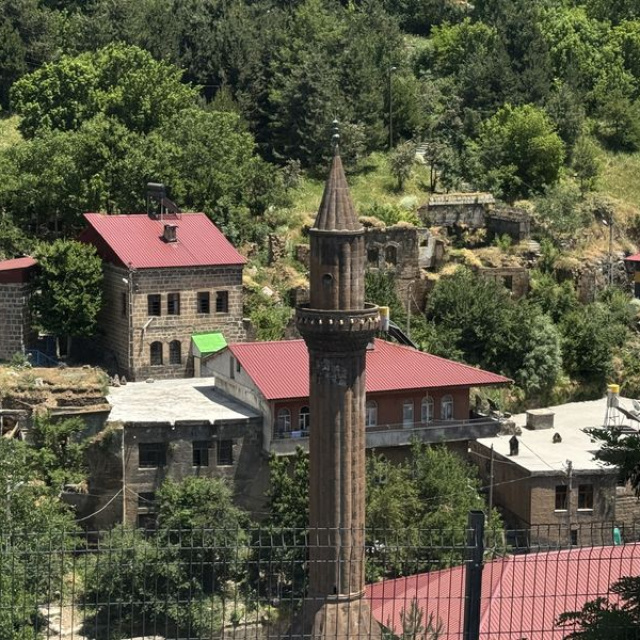 Tarihin ve doğal güzelliklerin buluştuğu şehir