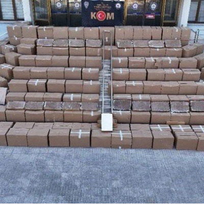 5 milyon doldurulmuş sigara ele geçirildi!