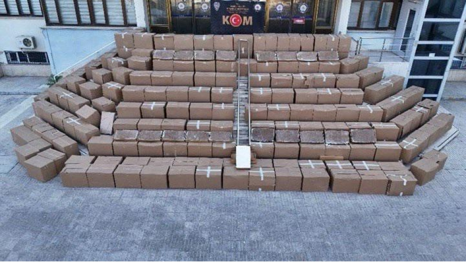 5 milyon doldurulmuş sigara ele geçirildi!