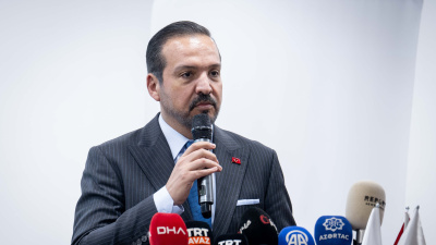 'Türk dünyası merkezde'
