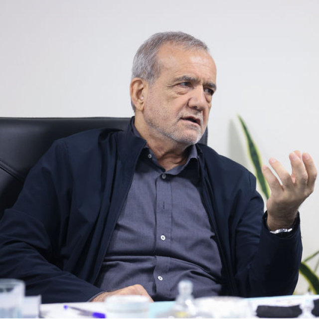 Pezeşkiyan: İran gerilimin artmasını istemiyor