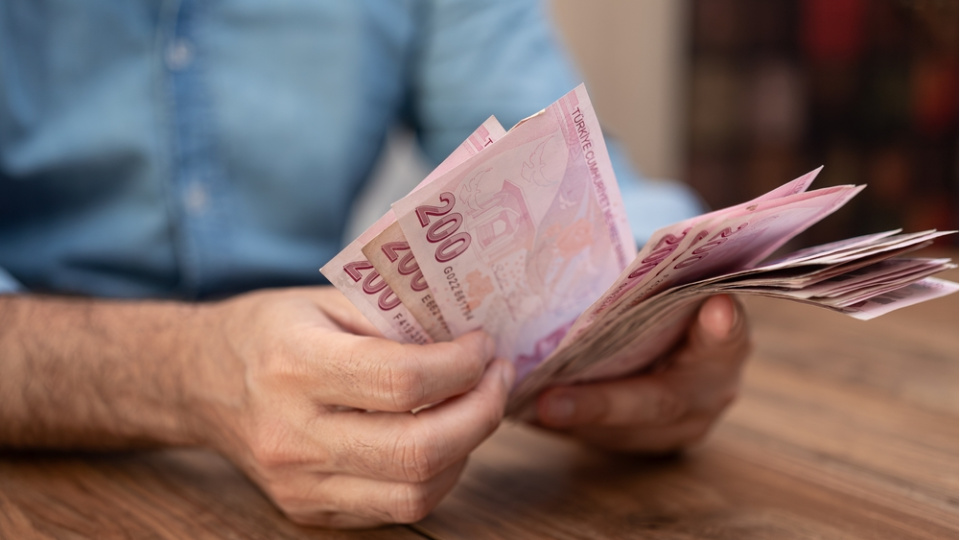 Emeklilerin fark ödemesi için tarih belli oldu
