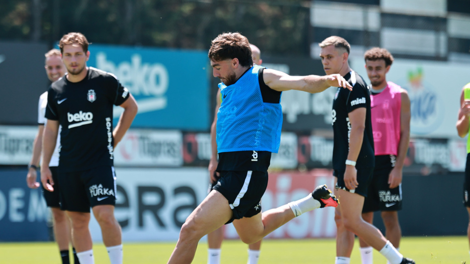 Beşiktaş'ta Hradec Kralove maçı mesaisi!