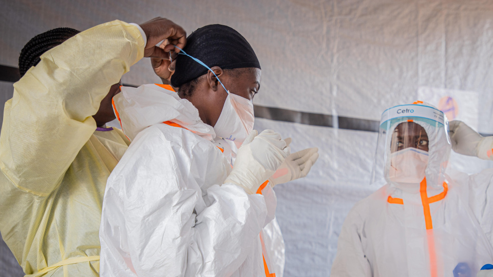 DSÖ duyurdu! Ebola salgını müdahale kapasitesini aştı