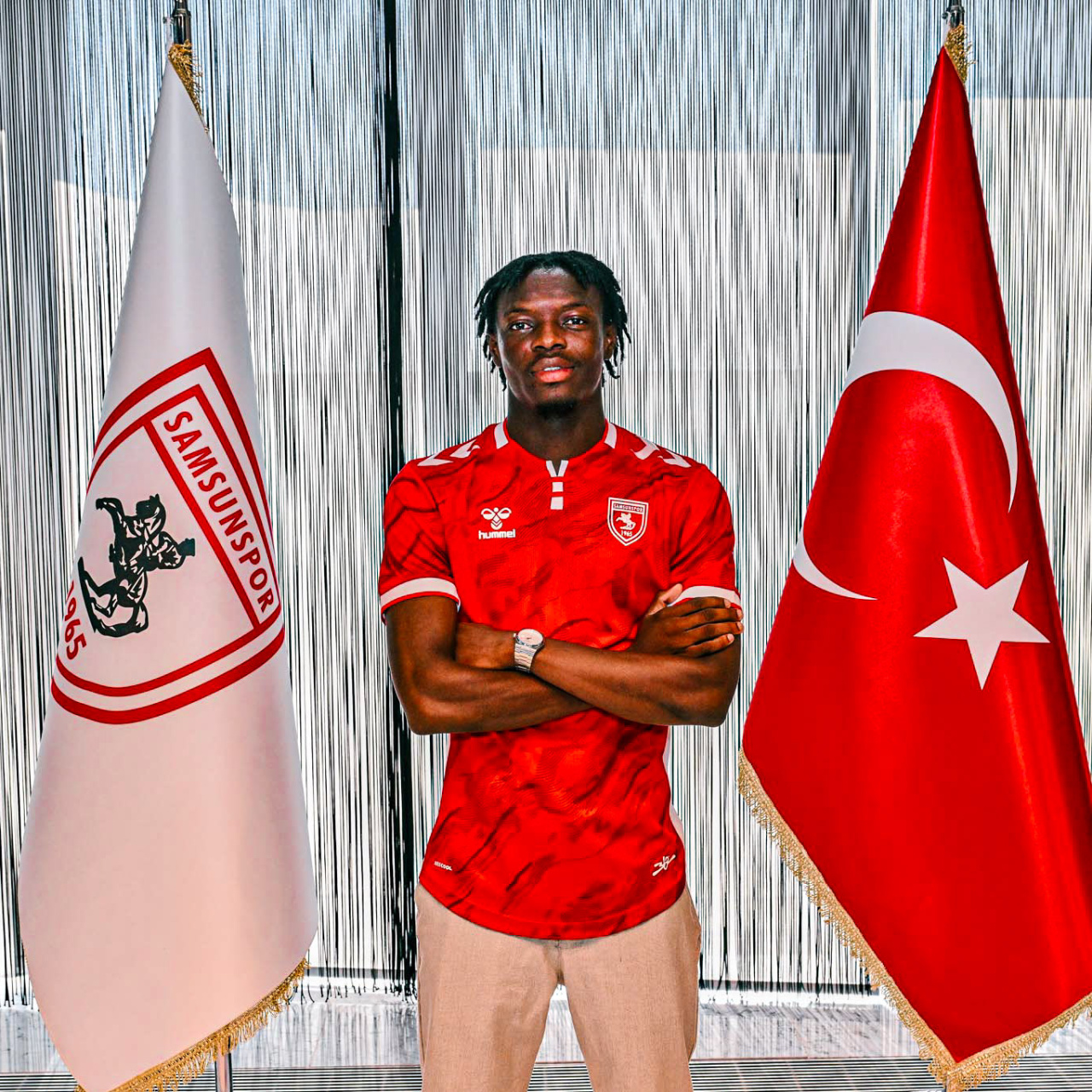 Samsunspor'a Malili orta saha!