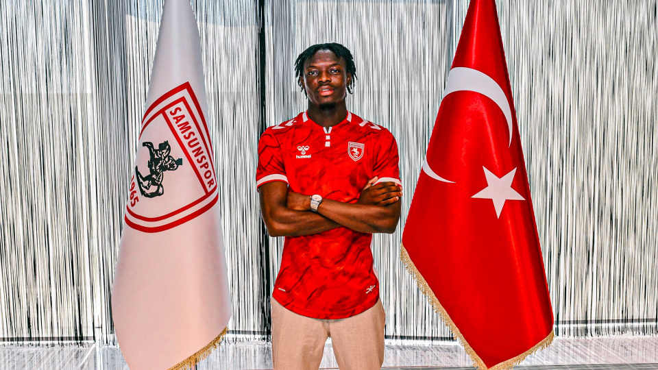 Samsunspor'a Malili orta saha!