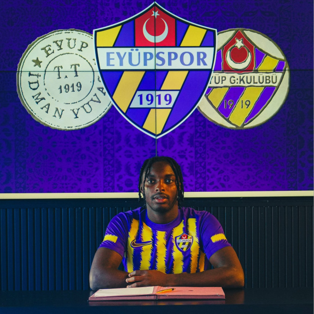 Eyüpspor'a Nijeryalı santrfor!