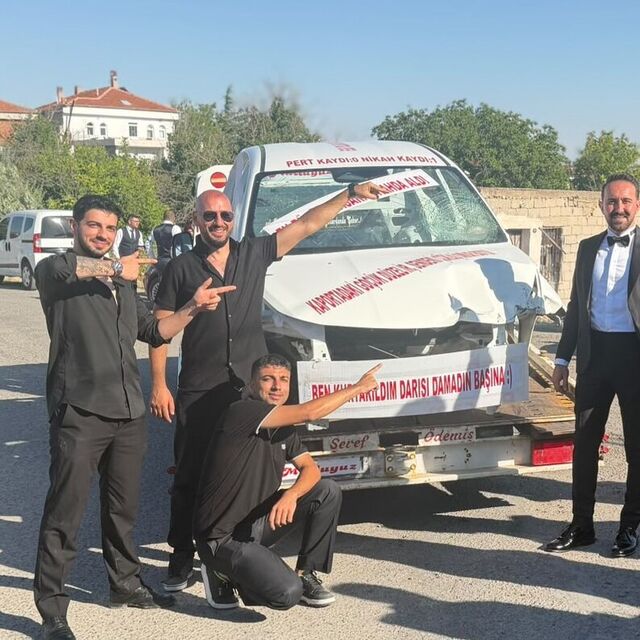 Damada 'pişmanlık' temalı düğün hediyesi