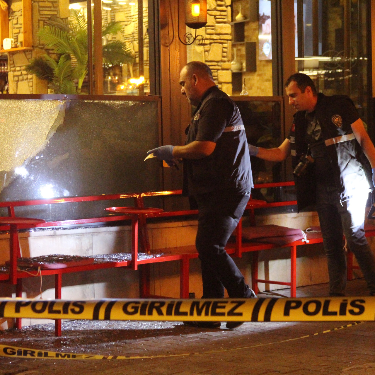 Kalaşnikoflu saldırıda kendisi de yaralandı! Tetikçilere konum gönderdi iddiası!