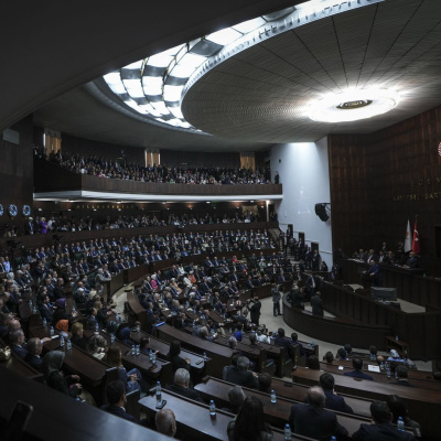 AK Parti'de çerçeve yasa toplantısı başladı