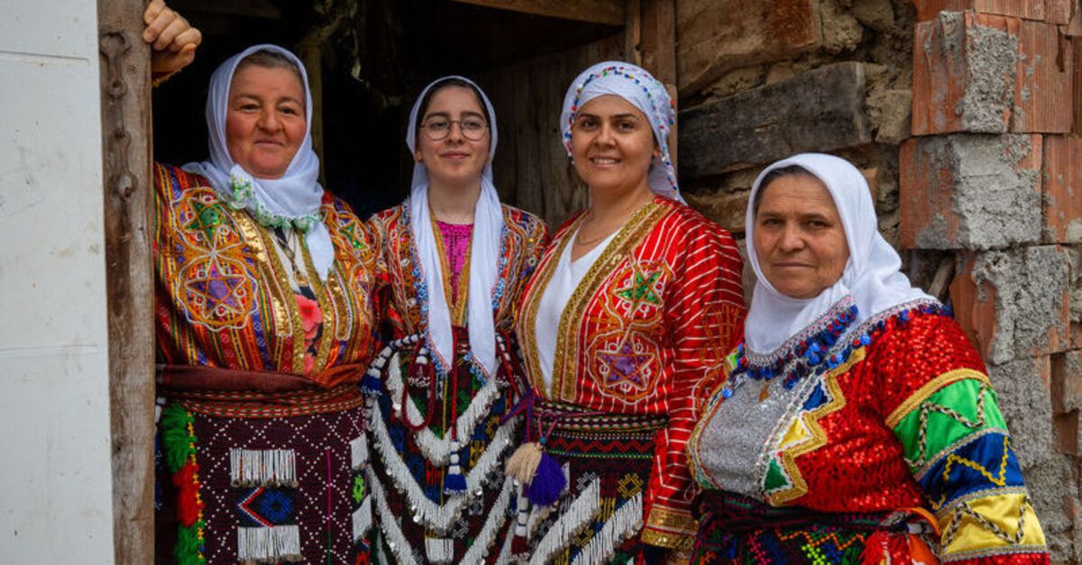 Nebiköy'ün geleneksel kadın kıyafetleri