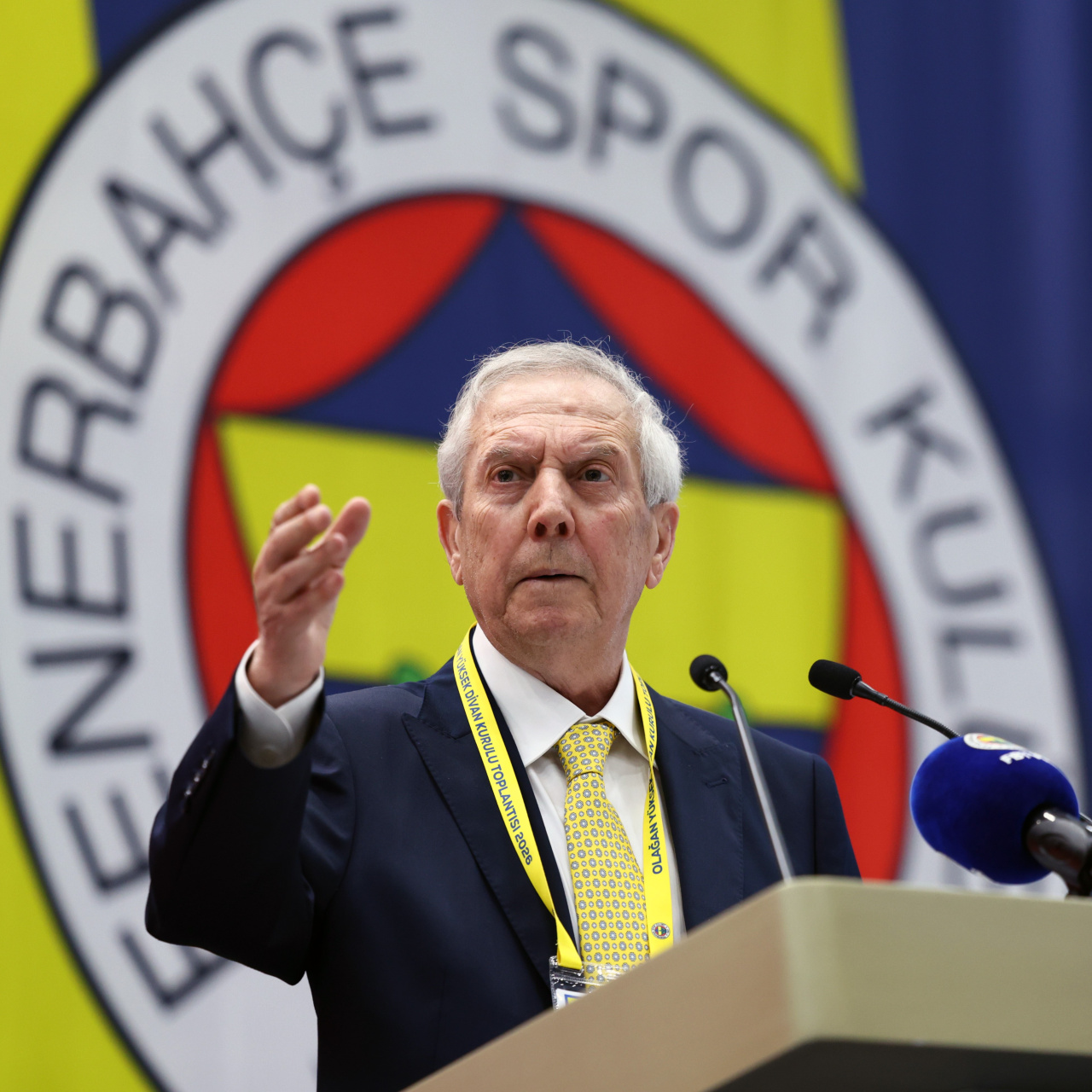 Aziz Yıldırım'dan suç duyurusu!