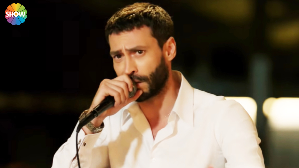 Kadir'den Defne'ye sitem şarkısı