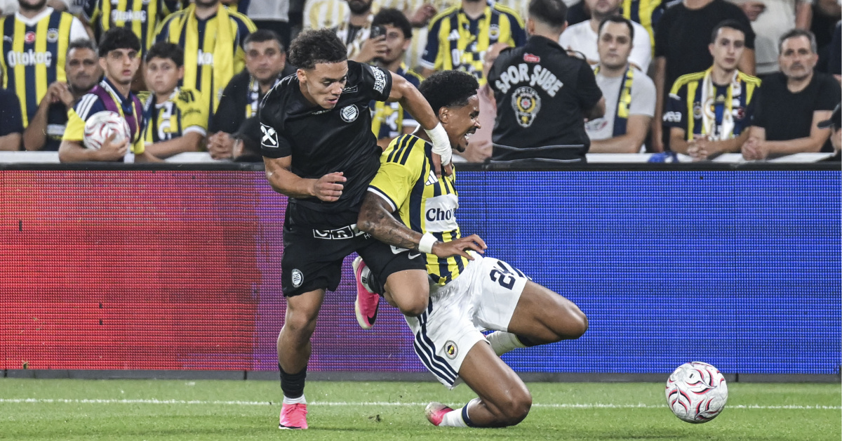 F.Bahçe'de sakatlık şoku!