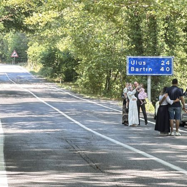 'Ağaç tünel yol'da seyrine doyumsuz manzara