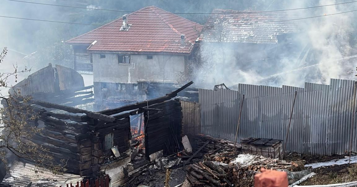 Son dakika: Komşusunu öldürdü, evini ve aracını yaktı! | Son dakika haberleri