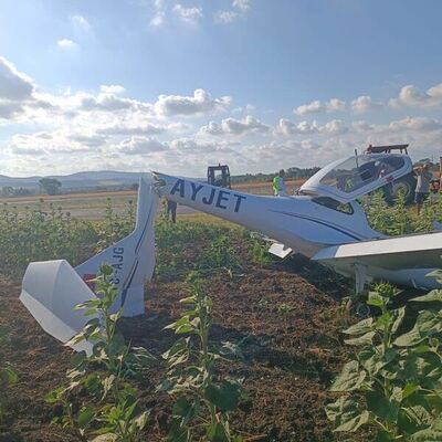 Çatalca'da eğitim uçağı kaza kırıma uğradı