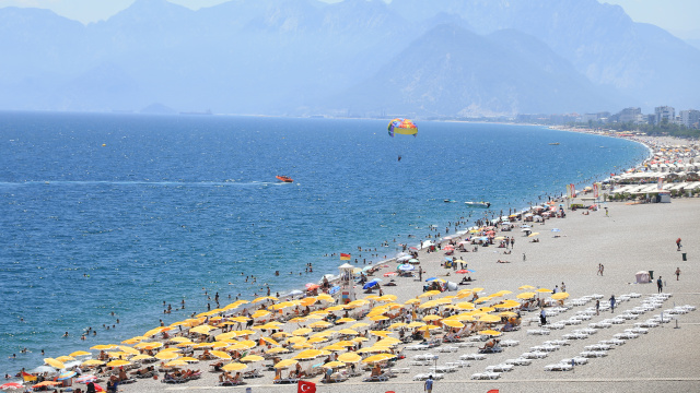 Paralı plajlar yabancı turisti kaçırır mı?