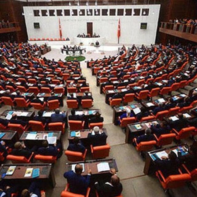 Kendi barışına ateş etmek