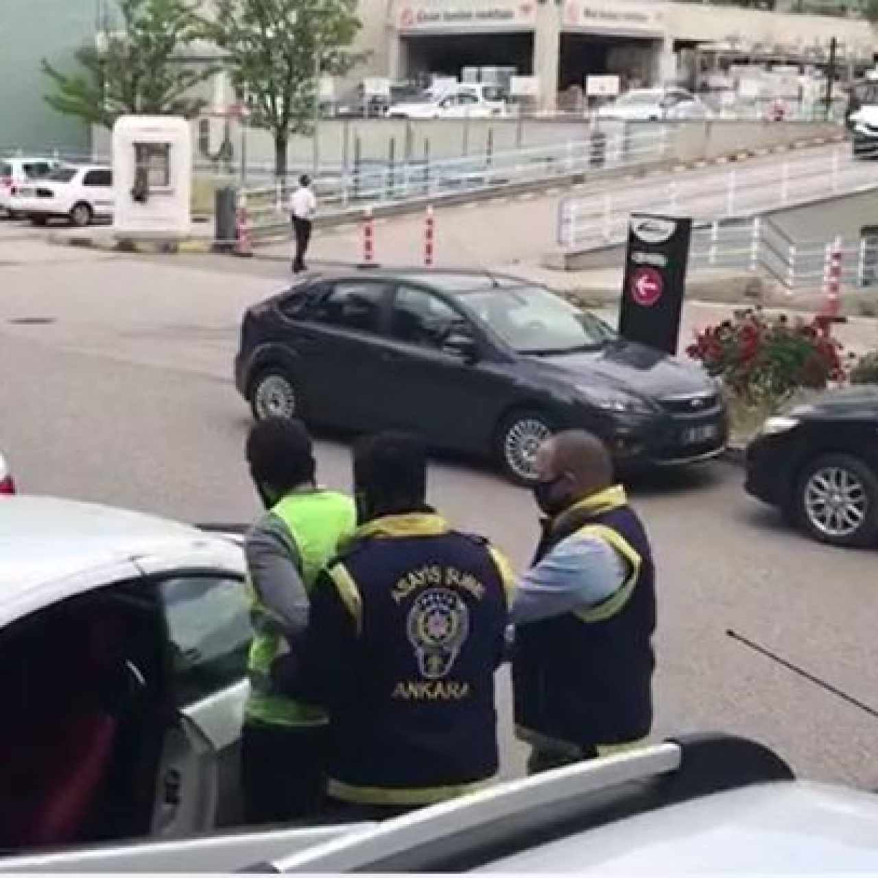 Ankara'da 'Sokak Çeteleri'na Operasyon: 10 Kişi Hapis Vive!