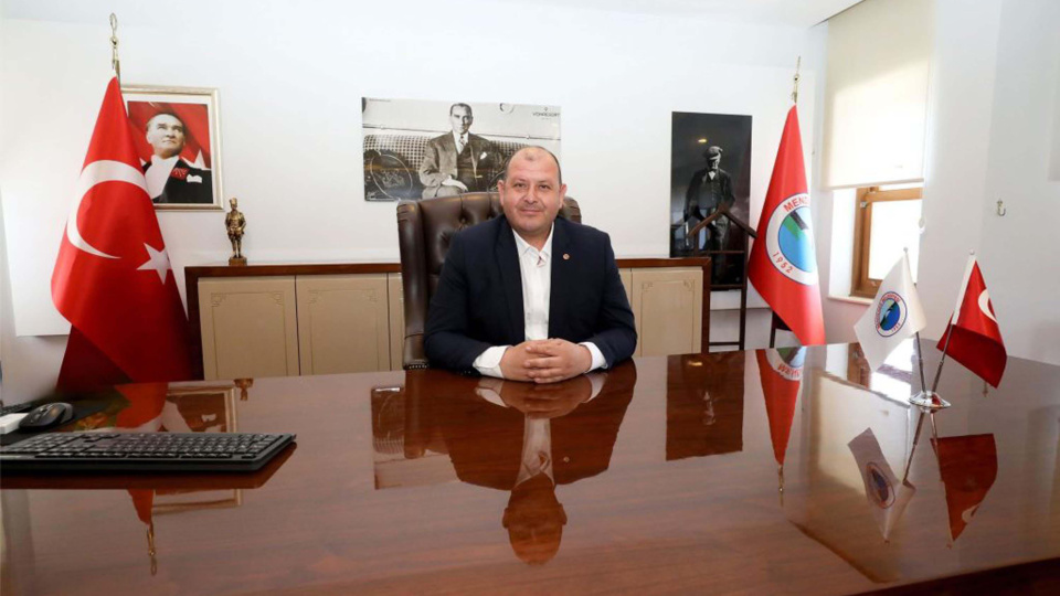 Menderes Belediye Başkanı adliyede