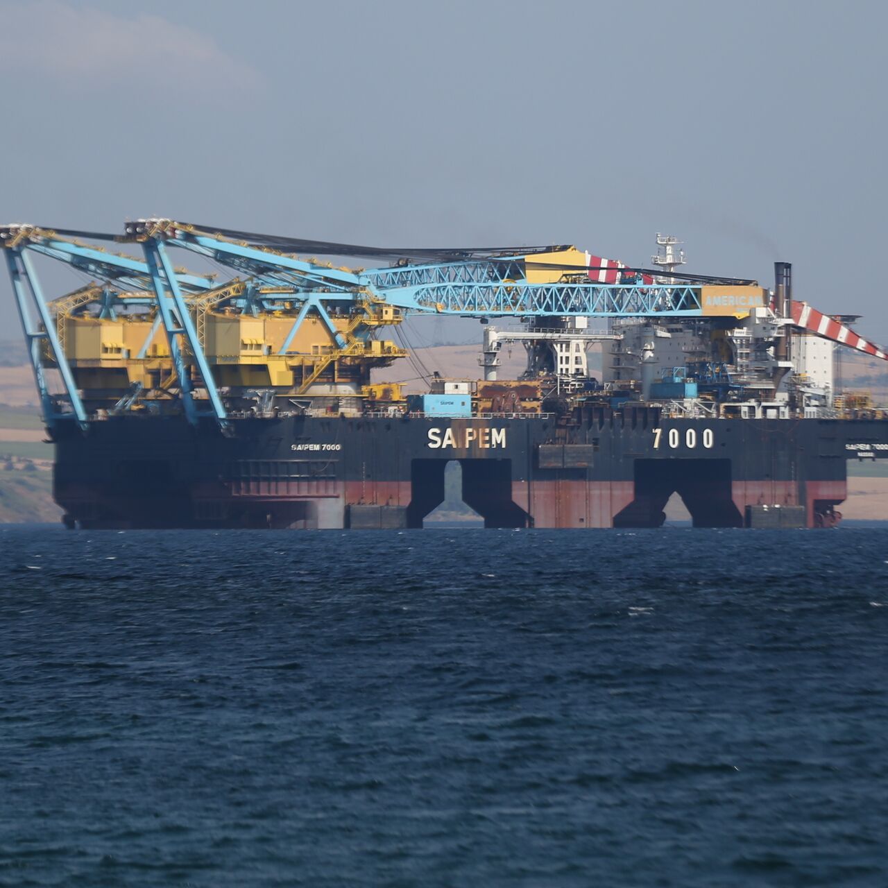 Dev Makine Çanakkale Boğazı'nda: Enerji Projesi İçin Riskli Geçiş