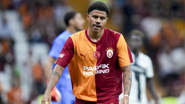 Gabriel Sara'dan 'kalıyorum' mesajı!