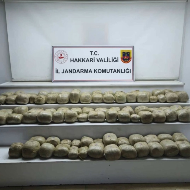 Hakkari'de 253 kilo uyuşturucu