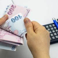 Emekli işçiye rapor parası var mı?