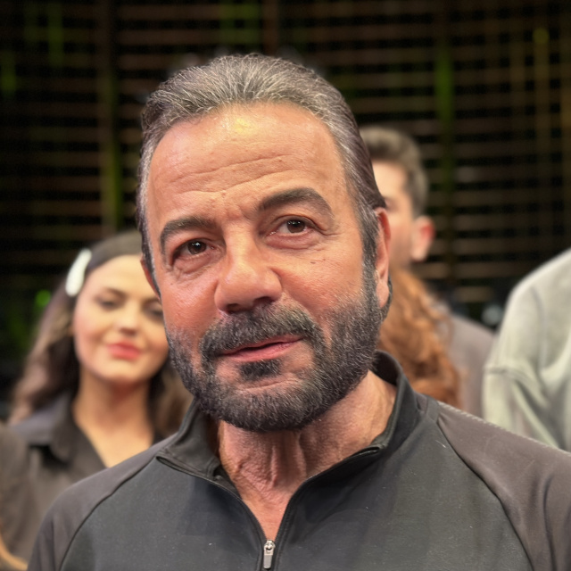 Annesini yazdığı şiirle andı