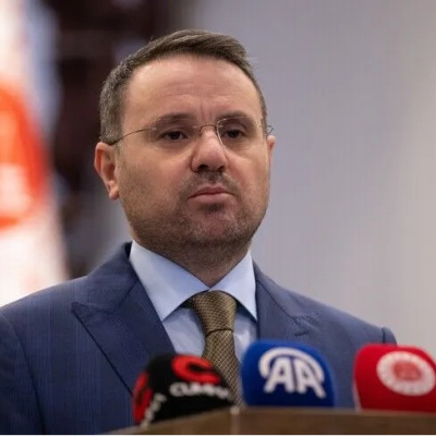 Bakan Gürlek'ten 52 orman yangınına ilişkin açıklama