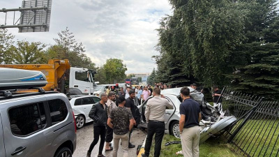 Erzurum'da 10 araç birbirine girdi