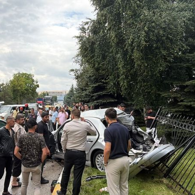 Erzurum'da 10 araç birbirine girdi