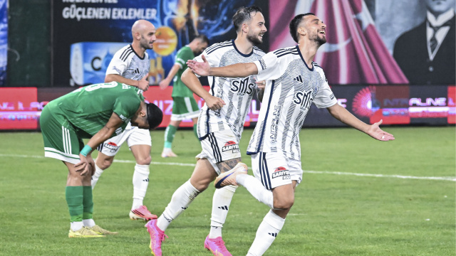 Sarıyer sahasında 2 golle kazandı!