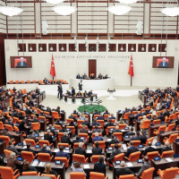 Şehit aileleri ve gazileri ilgilendiren teklif yasalaştı