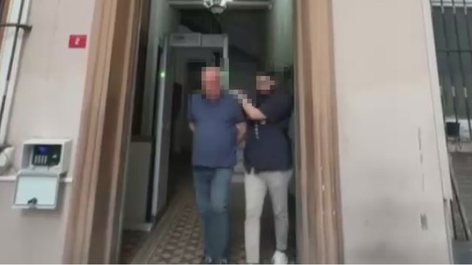 Güney Koreli yayıncıya tacizde kelepçe!