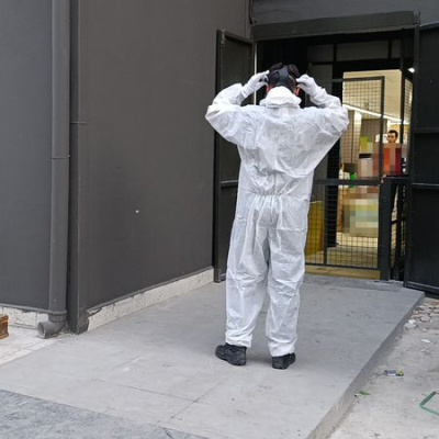 Lavabo açıcı bomba gibi patladı: 6 yaralı