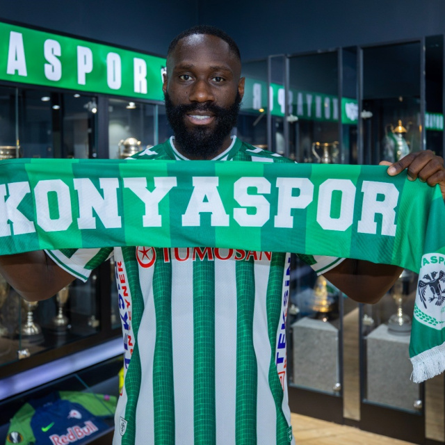 Konyaspor'dan Masuaku bombası!