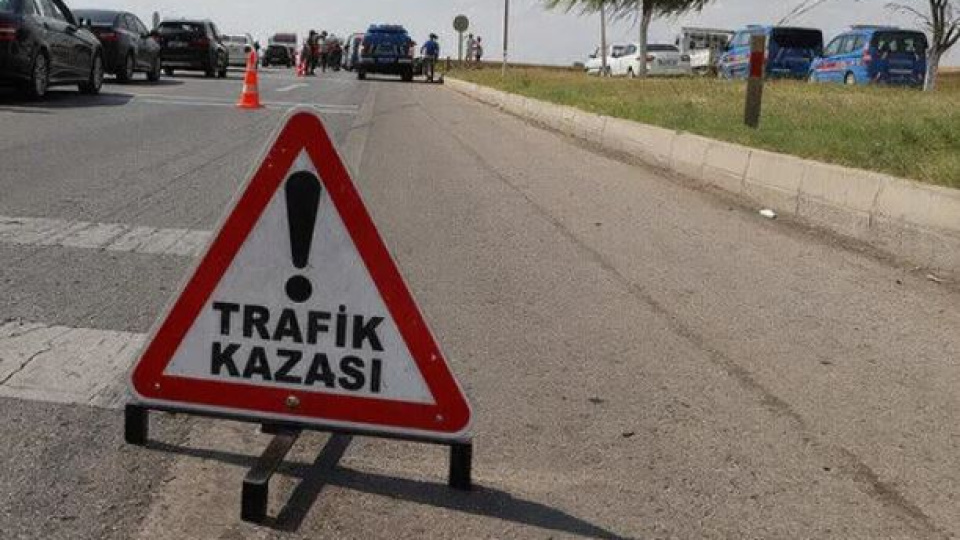 Afyonkarahisar'da kaza: 1 ölü, 6 yaralı