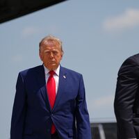 Trump İran'dan tazminat talep etti