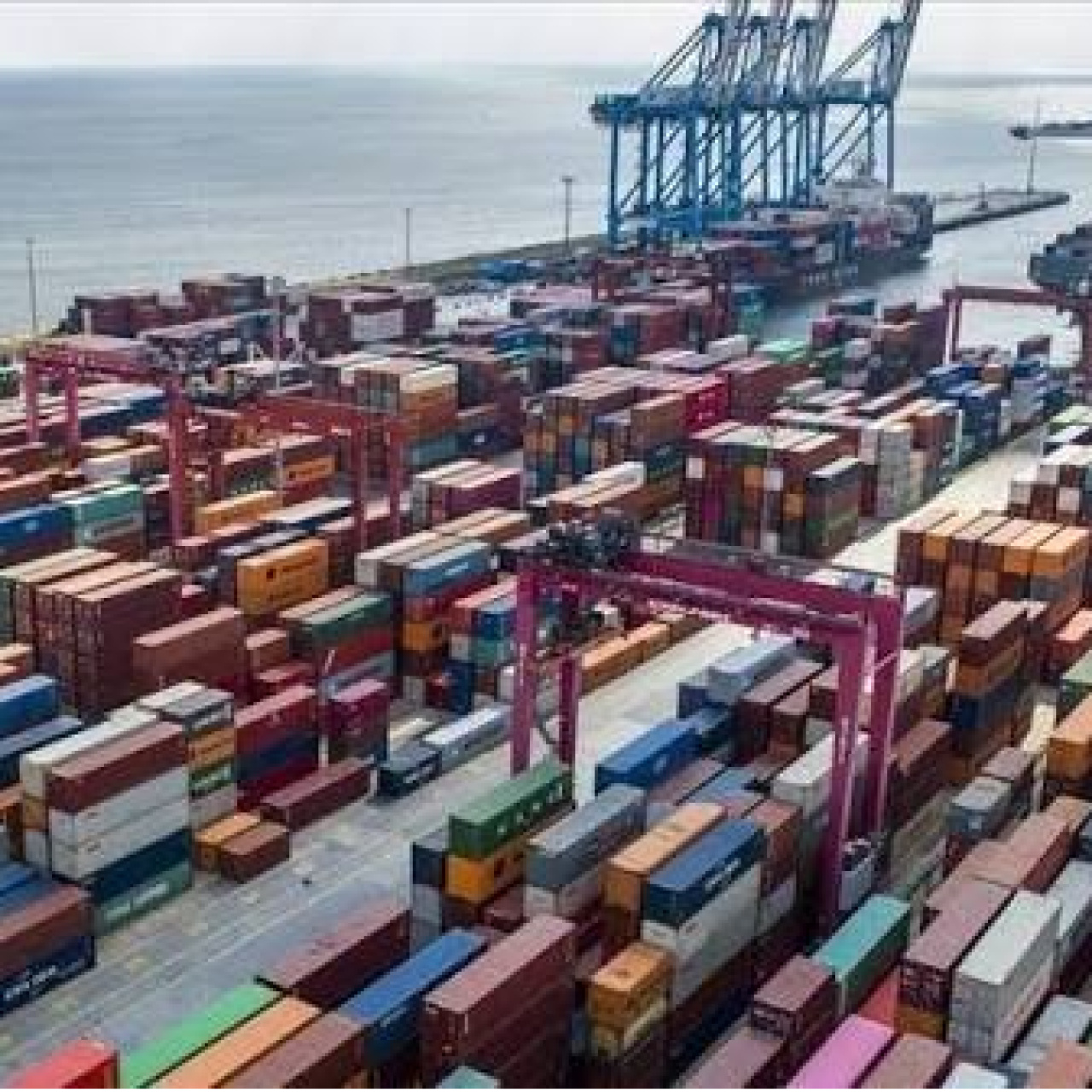 Serbest bölgelerden 7,7 milyar dolarlık ihracat
