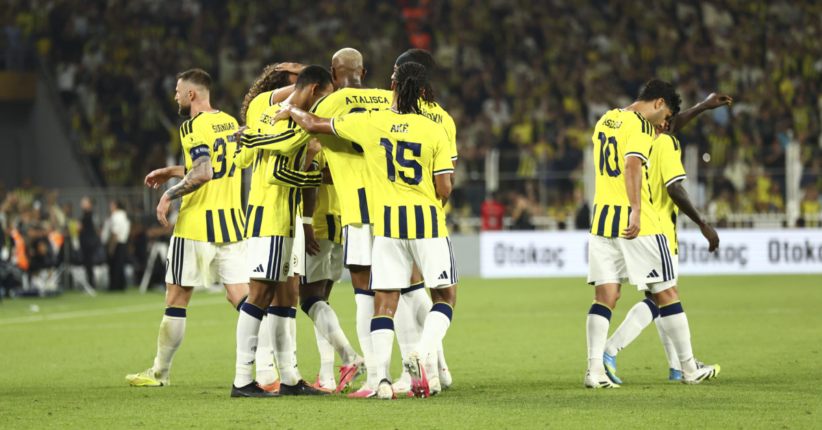 Fenerbahçe play-off'a yükseldi!