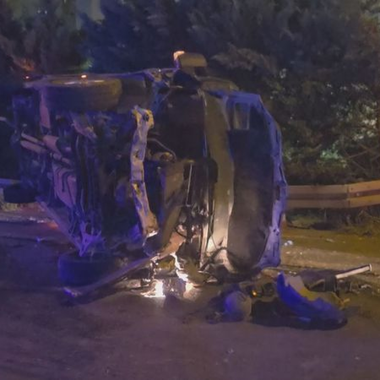 Esenler'de zincirleme kaza: 1 ölü, 5 yaralı haber görseli