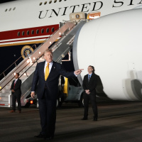 Trump Ankara dönüşü gizlice uçak değiştirdiğini doğruladı
