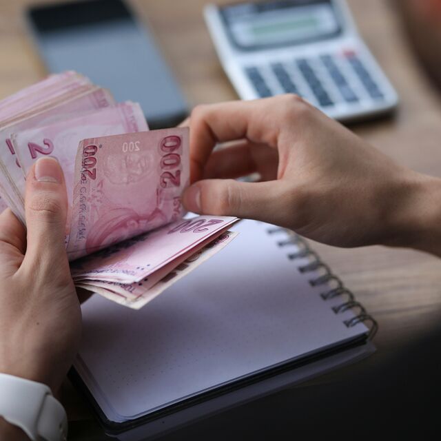 Asgari ücrete ara zam gelecek mi?