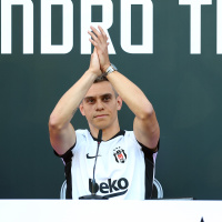 Italiano'dan Trossard kararı!
