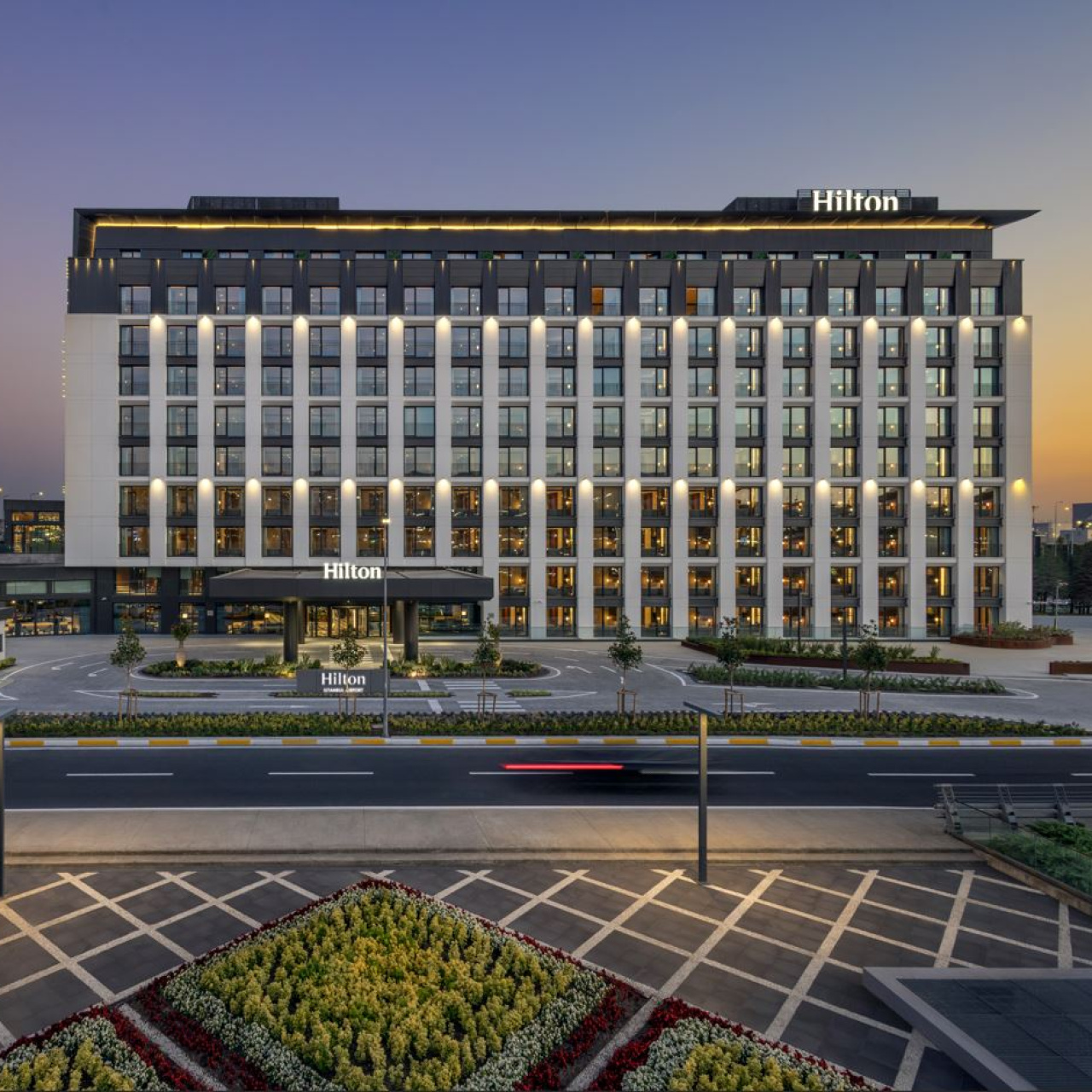 Hilton, Türkiye'deki 100. otelini İstanbul Havalimanı'nda açtı