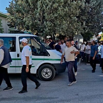 Kuyu temizlerken canından oldu