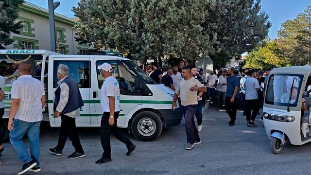 Kuyu temizlerken canından oldu