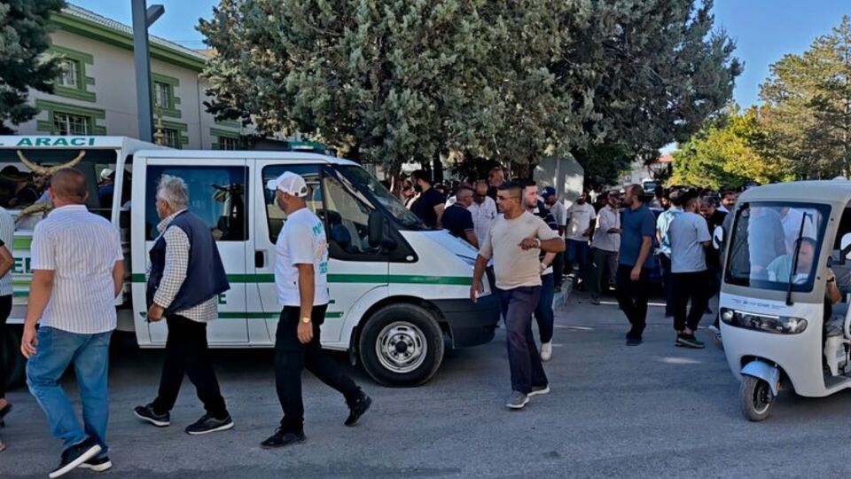 Kuyu temizlerken canından oldu